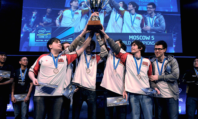 传闻：gla1ve可能成为 100 Thieves 的主教练；