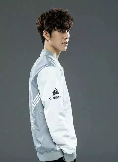 0.77 rating！YEKIDNAR为BLAST秋决数据最差选手